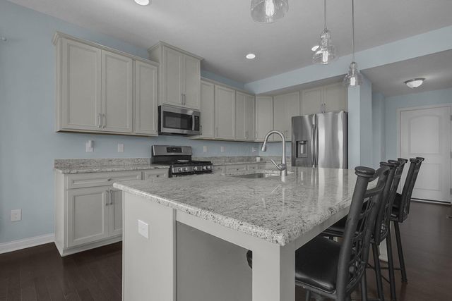 5609 Meadowhaven Drive, Powell, OH 43065