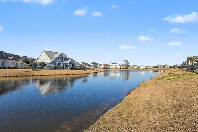 889 Crystal Water Way, Myrtle Beach, SC 29579
