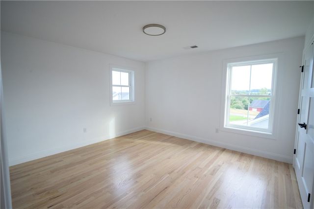50 Bunker Hill Crossing, Portsmouth, RI 02871