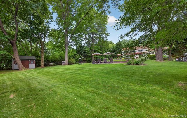 12 Wildwood Drive, Dix Hills, NY 11746