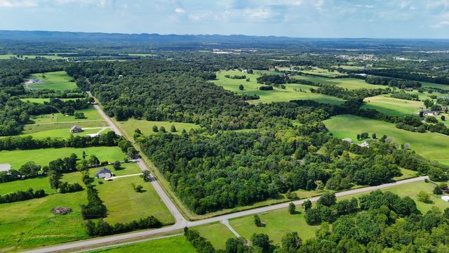 6 Cedar Grove Rd, Murfreesboro, TN 37127
