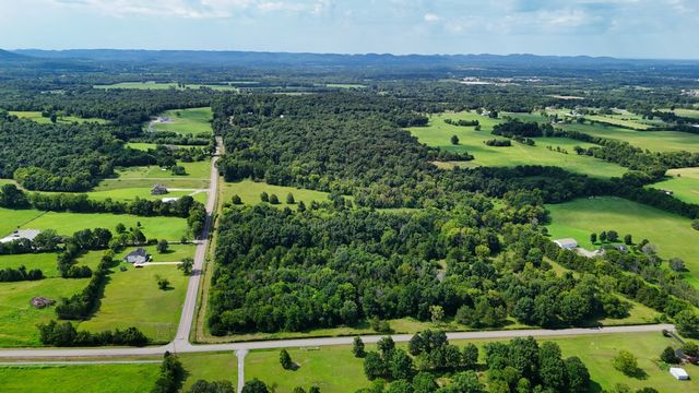 6 Cedar Grove Rd, Murfreesboro, TN 37127