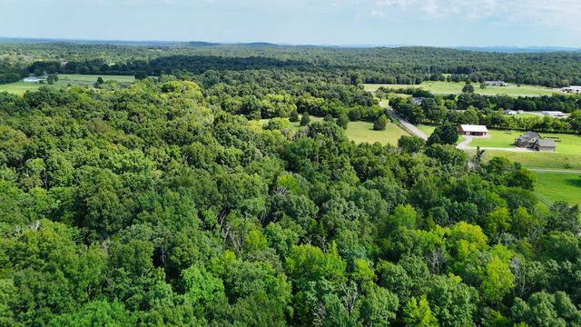 6 Cedar Grove Rd, Murfreesboro, TN 37127