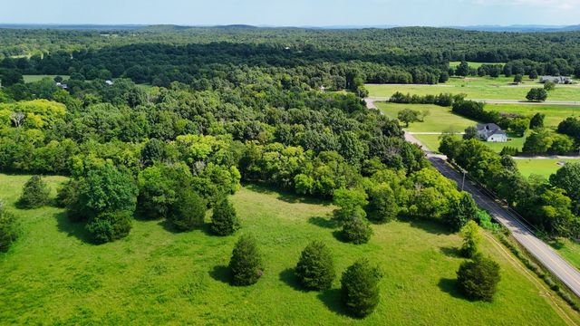 6 Cedar Grove Rd, Murfreesboro, TN 37127