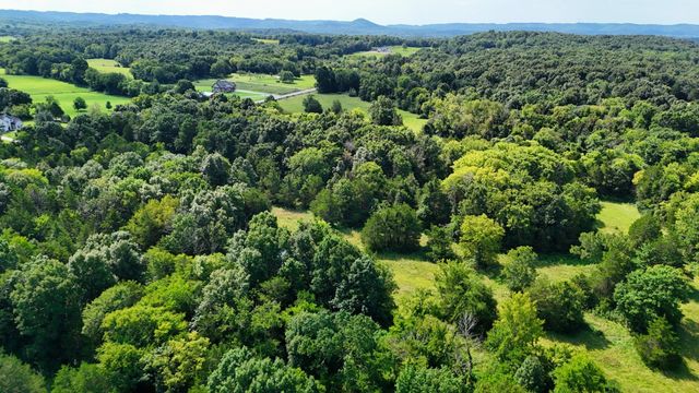 6 Cedar Grove Rd, Murfreesboro, TN 37127