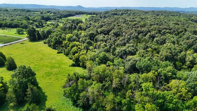 6 Cedar Grove Rd, Murfreesboro, TN 37127