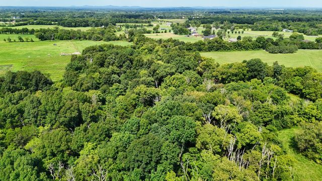 6 Cedar Grove Rd, Murfreesboro, TN 37127