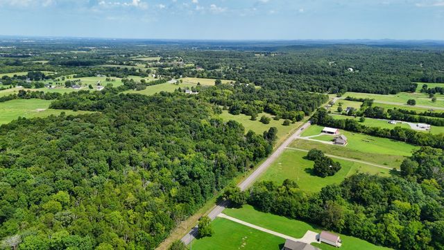6 Cedar Grove Rd, Murfreesboro, TN 37127