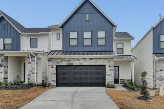 356 Summer Place Drive, Montgomery, TX 77356