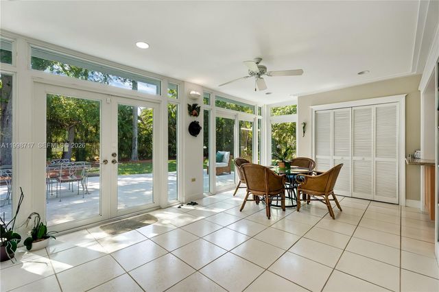 9830 SW 69th Ave, Pinecrest, FL 33156