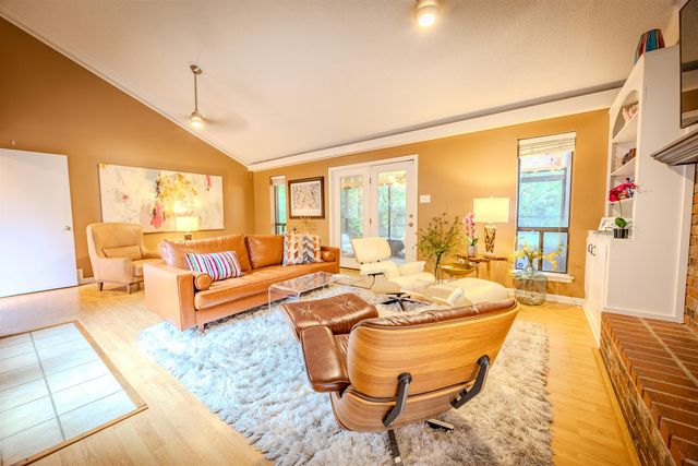 1835 BRIERBROOK RD, Germantown, TN 38138