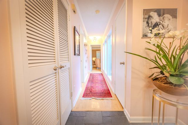 1835 BRIERBROOK RD, Germantown, TN 38138