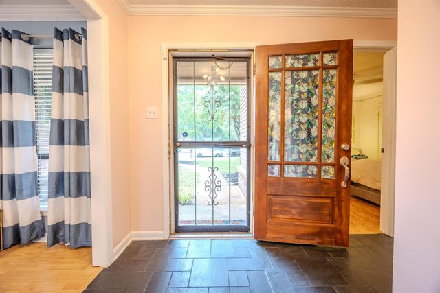 1835 BRIERBROOK RD, Germantown, TN 38138