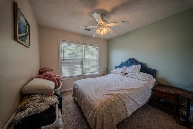 213 Manley Court, Woodstock, GA 30188