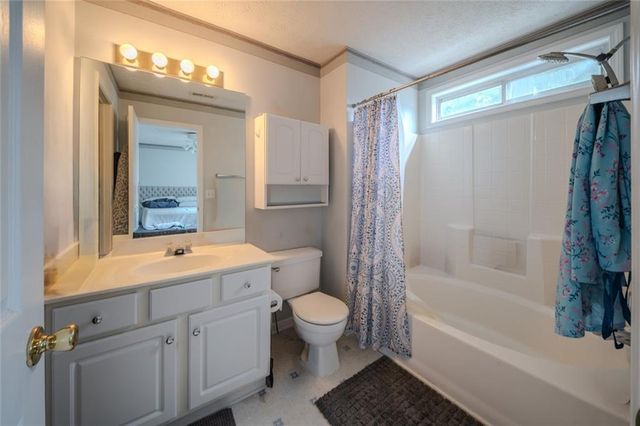 213 Manley Court, Woodstock, GA 30188