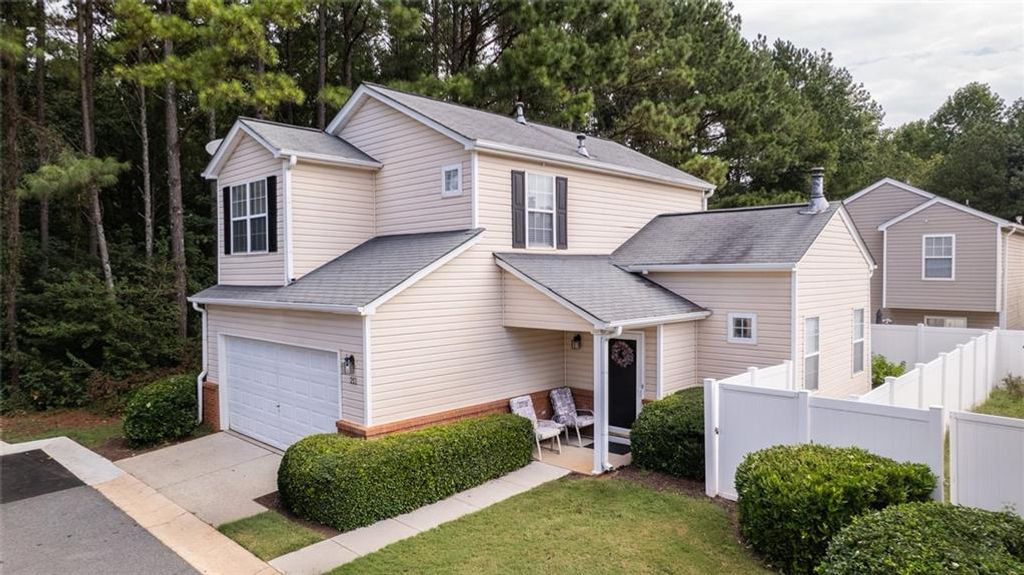 213 Manley Court, Woodstock, GA 30188