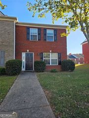 7712 Autry Circle 301, Douglasville, GA 30134