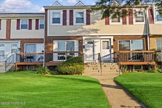 8 Primrose Lane, Brick, NJ 08724