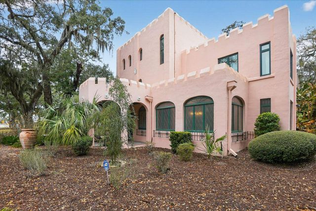 16 May St, St Augustine, FL 32084