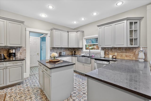 16 May St, St Augustine, FL 32084