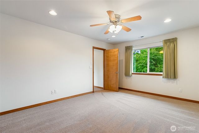 617 Sunflower Lane, Bellingham, WA 98226