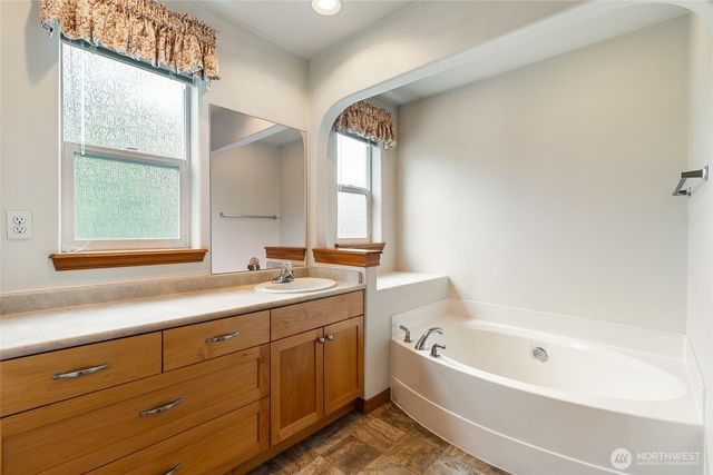 617 Sunflower Lane, Bellingham, WA 98226