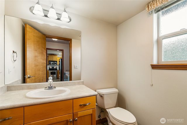 617 Sunflower Lane, Bellingham, WA 98226