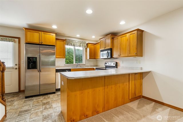 617 Sunflower Lane, Bellingham, WA 98226