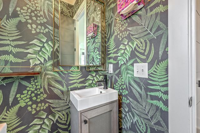 1216 Gatch Court, Mount Pleasant, SC 29464