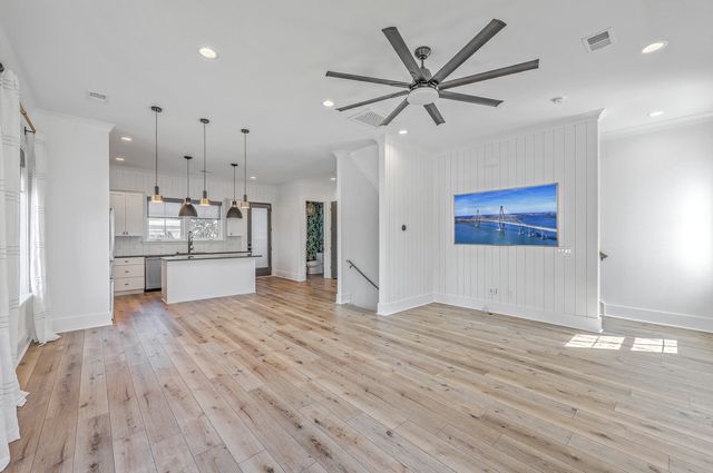 1216 Gatch Court, Mount Pleasant, SC 29464