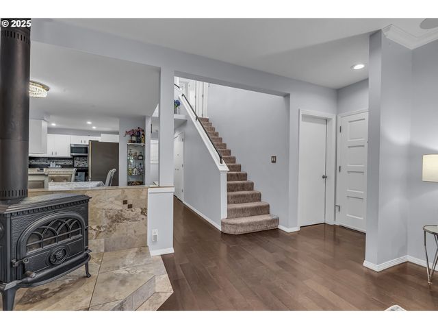 11877 Sw MORNING HILL Dr, Tigard, OR 97223