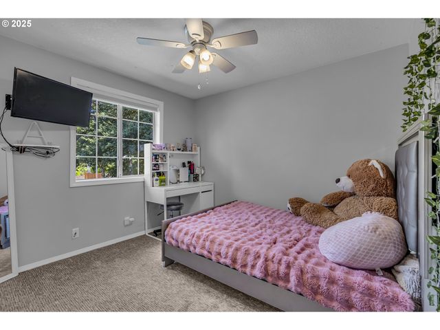 11877 Sw MORNING HILL Dr, Tigard, OR 97223