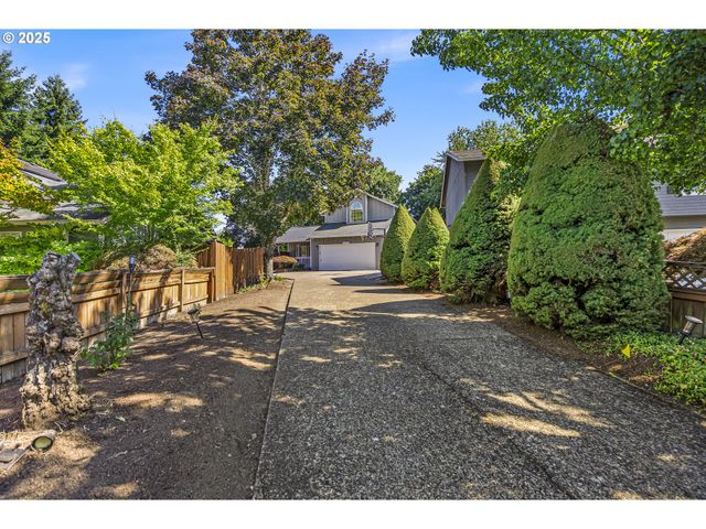 11877 Sw MORNING HILL Dr, Tigard, OR 97223
