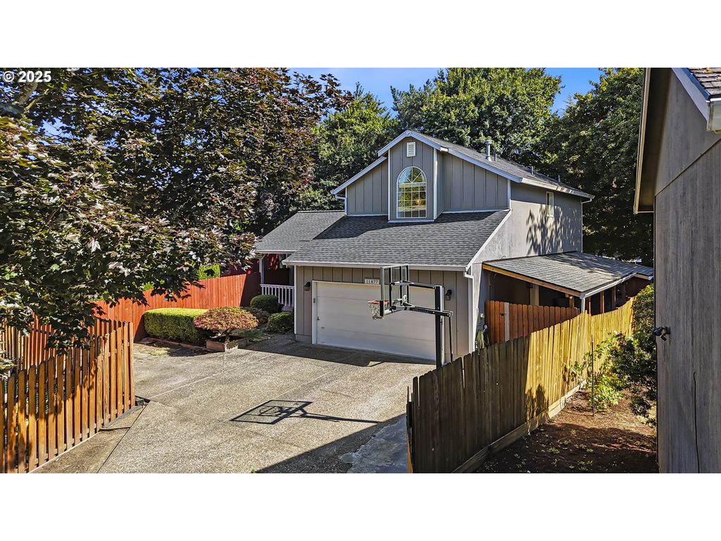 11877 Sw MORNING HILL Dr, Tigard, OR 97223