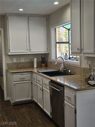 7412 Nectar Circle, Las Vegas, NV 89147