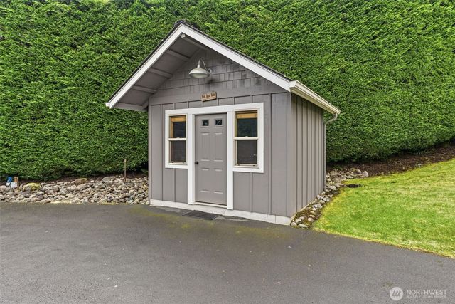 101 Lighthouse Lane, Mossyrock, WA 98564