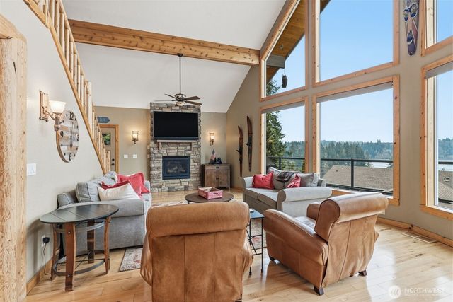 101 Lighthouse Lane, Mossyrock, WA 98564