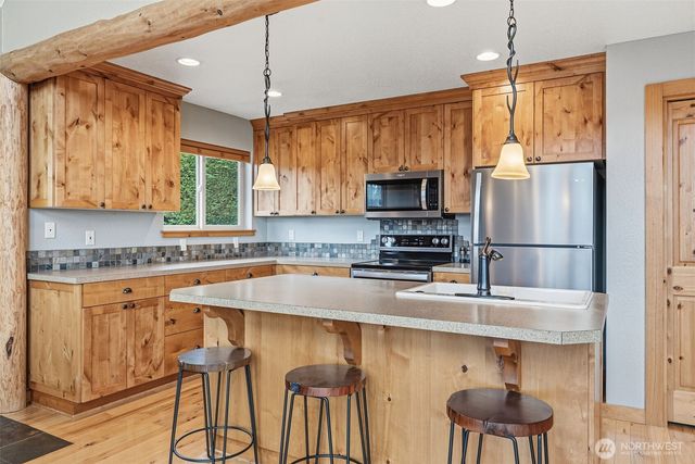 101 Lighthouse Lane, Mossyrock, WA 98564