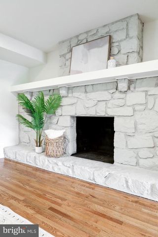 4928 EDGEWOOD RD, Doylestown, PA 18902