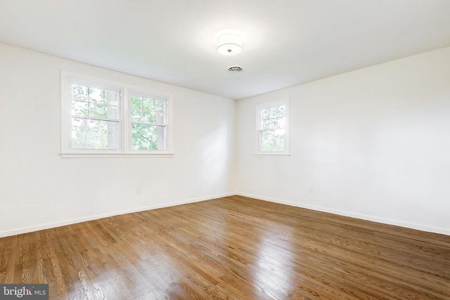 4928 EDGEWOOD RD, Doylestown, PA 18902