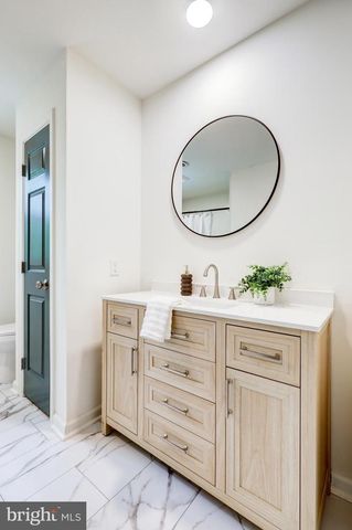 4928 EDGEWOOD RD, Doylestown, PA 18902