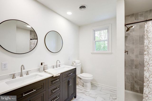 4928 EDGEWOOD RD, Doylestown, PA 18902