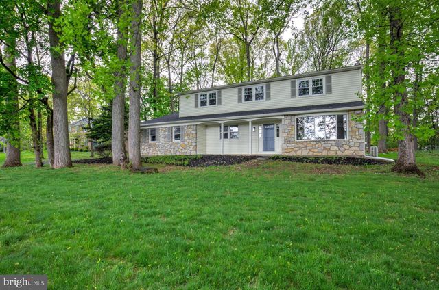 4928 EDGEWOOD RD, Doylestown, PA 18902