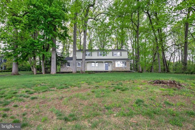 4928 EDGEWOOD RD, Doylestown, PA 18902