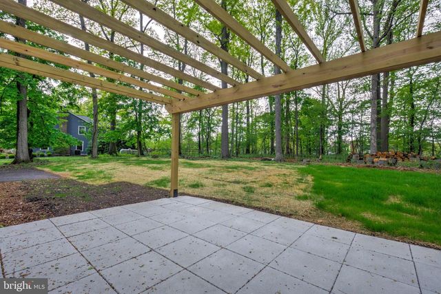 4928 EDGEWOOD RD, Doylestown, PA 18902