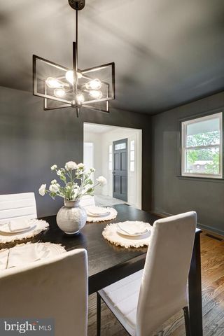 4928 EDGEWOOD RD, Doylestown, PA 18902