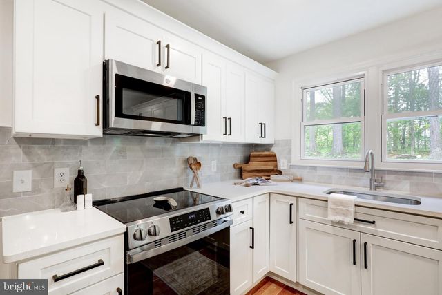 4928 EDGEWOOD RD, Doylestown, PA 18902