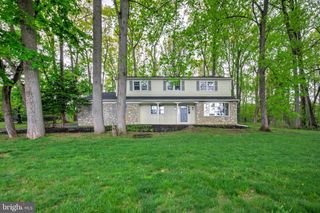 4928 EDGEWOOD RD, Doylestown, PA 18902