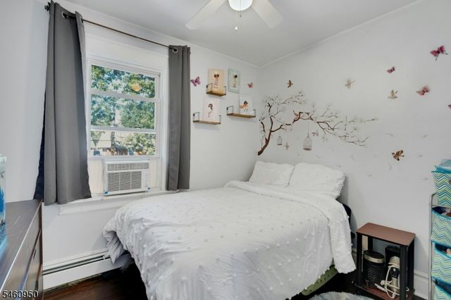 62 Elliot Pl, East Orange City, NJ 07018