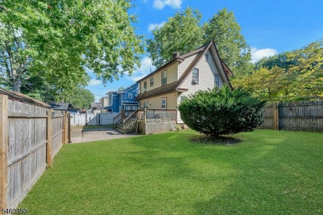 62 Elliot Pl, East Orange City, NJ 07018